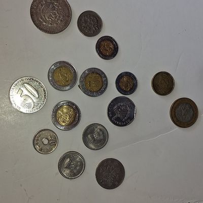 Assorted World Currency Coin Collection - Primarily Mexican