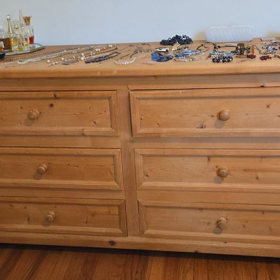 Sale Photo Thumbnail #110: Broyhill Pine Six-Drawer Dresser