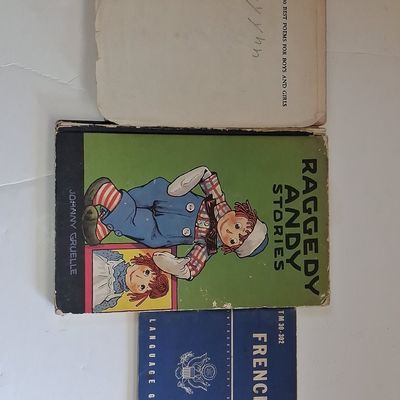 Vintage Book Collection: Raggedy Andy Stories, 200 Best Poems, and TM 30-302 French Guide
