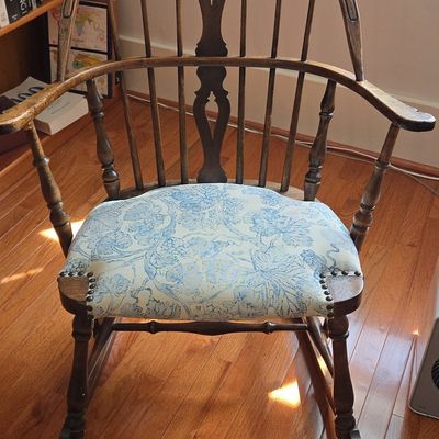 Sale Photo Thumbnail #176: Binghamton Chair Co. Windsor Rocking Chair