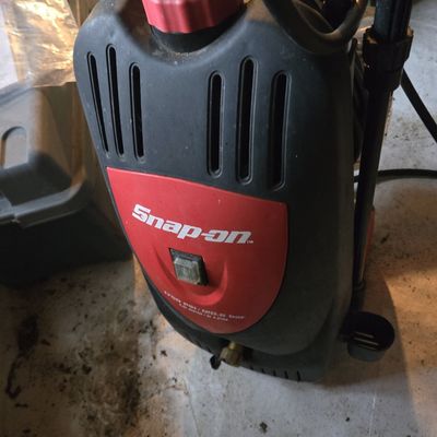 Sale Photo Thumbnail #316: Snap-on 1750 PSI Electric Pressure Washer