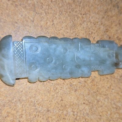 Sale Photo Thumbnail #118: Chinese Archaistic Jade Belt Hook