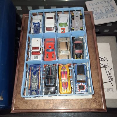 Sale Photo Thumbnail #294: Collection of 12 Vintage Hot Wheels and Die-Cast Toy Cars in Blue Tara Toy Case