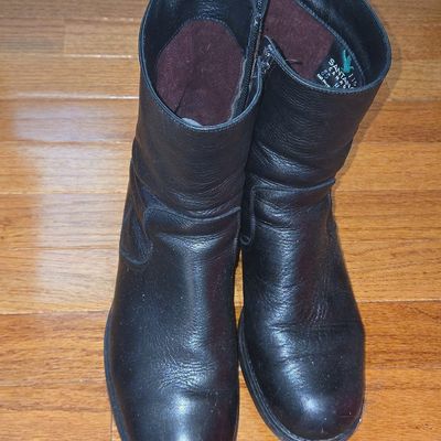 Sale Photo Thumbnail #312: Santana Canada Leather Winter Boots