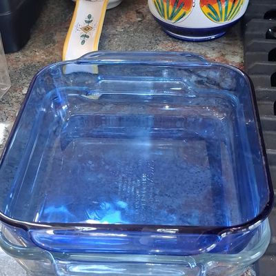 Anchor Hocking Cobalt Blue Square Baking Dish