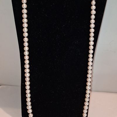 Belle de Mer Freshwater Pearl Strand Necklace