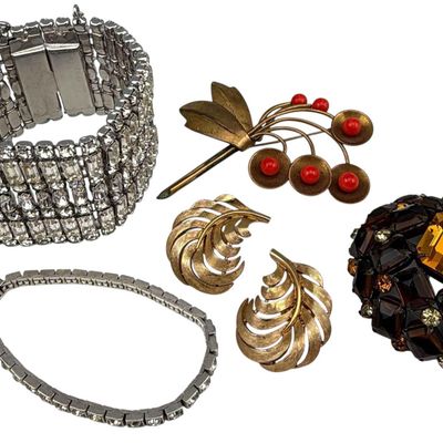 Vintage Costume Jewelry Including Schreiner, Trifari