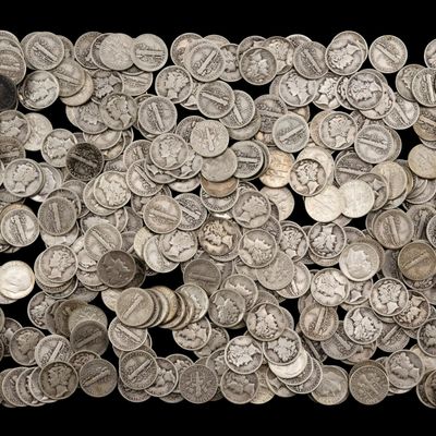 Sale Photo Thumbnail #304: Three Hundred Fifty Silver Dimes
