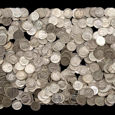 Sale Photo Thumbnail #303: Five Hundred Silver Dimes
