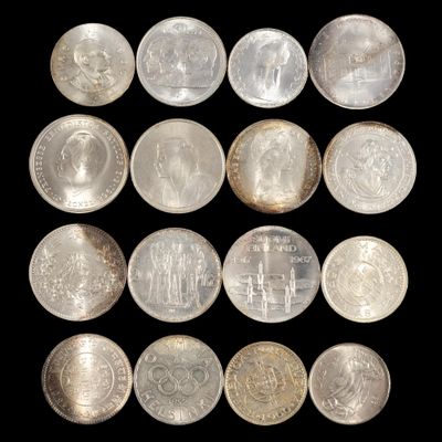 Sale Photo Thumbnail #181: Sixteen Uncirculated Silver World Coins