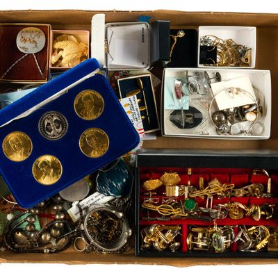 Sale Photo Thumbnail #150: Vintage and Costume Jewelry