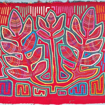 Sale Photo Thumbnail #121: Guna Mola Panel Trio of Stylized Plants