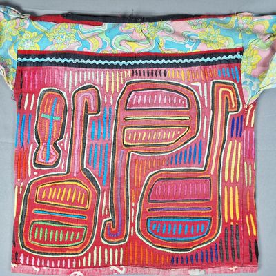 Sale Photo Thumbnail #33: Guna Mola Blouse Stylized Ladles and Implements