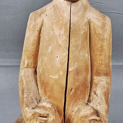 Sale Photo Thumbnail #104: Guna Nuchu Carved Wood Medicine Figure