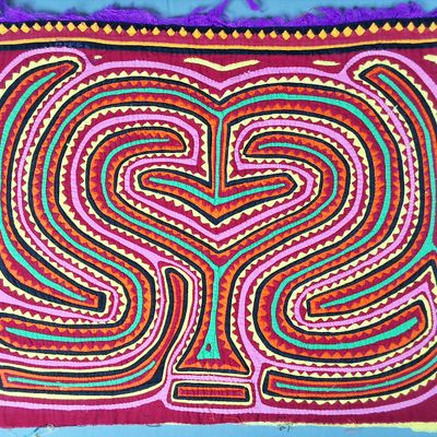Sale Photo Thumbnail #54: Guna Mola Panel Abstract Labyrinth