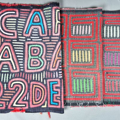 Sale Photo Thumbnail #218: Group of 3 Guna Mola Panels Geometric Grid