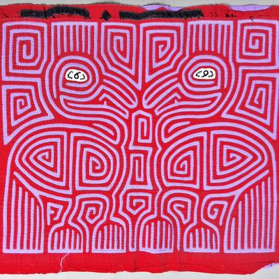 Sale Photo Thumbnail #154: Guna Mola Panel Two Birds with Labyrinthine Fill