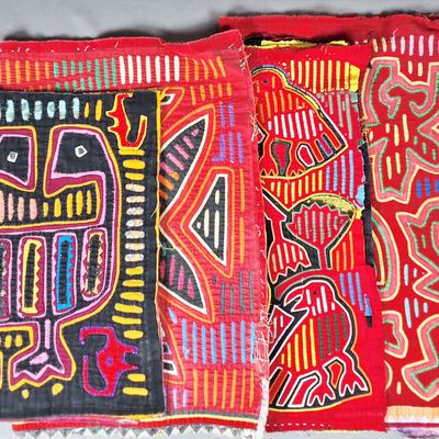 Sale Photo Thumbnail #239: Group of 4 Guna Mola Panels More Animals