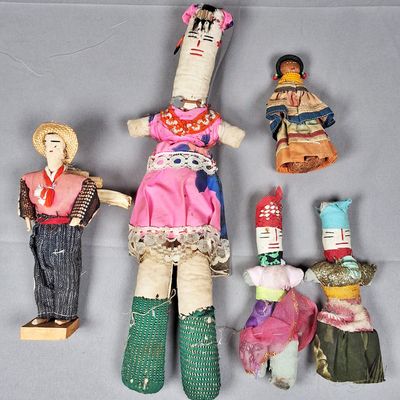 Sale Photo Thumbnail #115: Group of Five Latin American and Seminole Cloth Folk Dolls