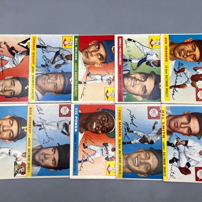 (10) 1955 Topps Baseball Cards - Varying Conditions