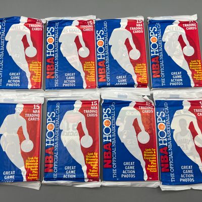 (8) 1989 Hoops Basketball Unopened Wax Packs