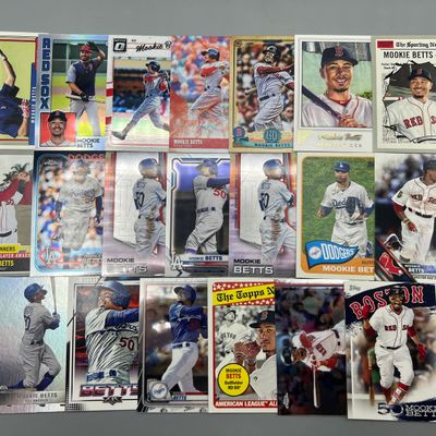 (20) Mookie Betts Baseball Cards