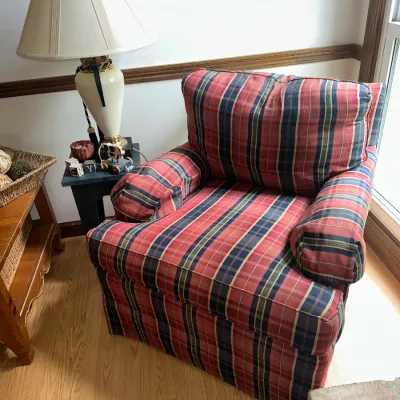 Sale Photo Thumbnail #156