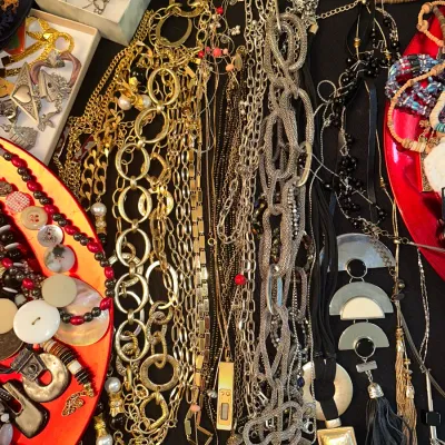 Sale Photo Thumbnail #14