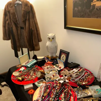 Sale Gallery Photo Thumbnail