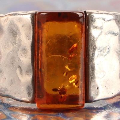 STERLING SILVER AMBER LADIES RING