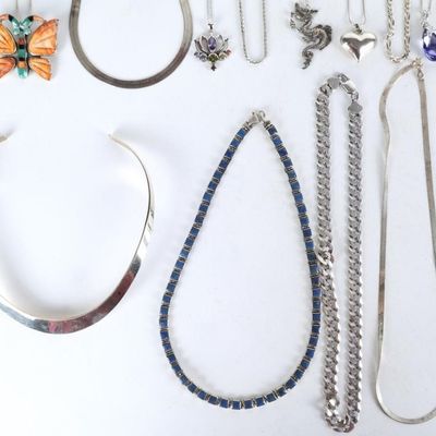 LADIES STERLING SILVER ASSORTED NECKLACE LOT