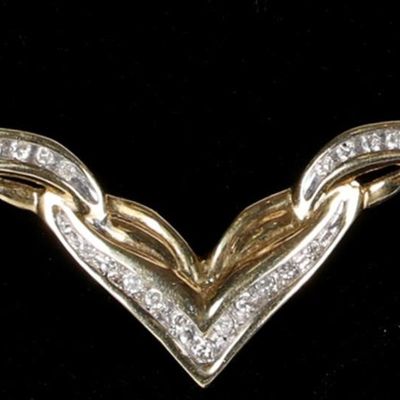 10K YELLOW/ROSE GOLD LADIES NECKLACE W/ DIAMONDS
