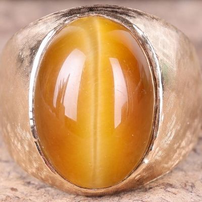 10K YELLOW GOLD CABOCHON TIGERS EYE MENS RING