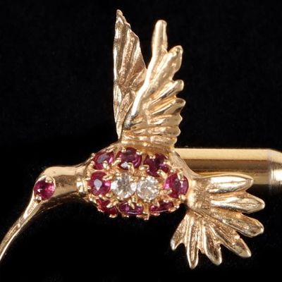 14K YELLOW GOLD DIAMOND RUBY HUMMINGBIRD PIN