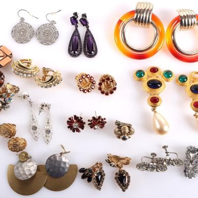BRILLIANT VINTAGE LADIES EARRINGS LOT OF 16