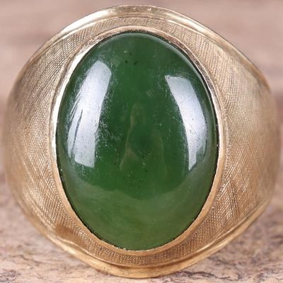 10K YELLOW GOLD CABOCHON NEPHRITE MENS RING