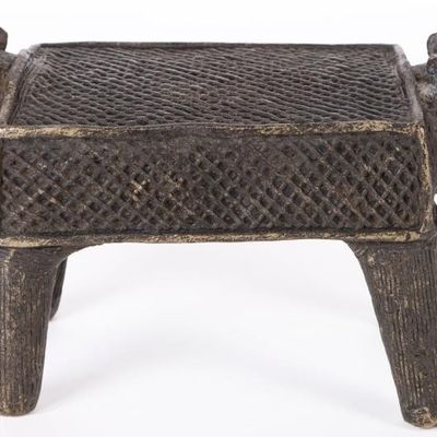 VINTAGE BRASS BRUTALIST HEAD REST