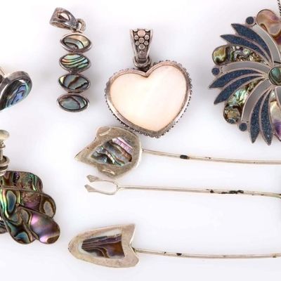 SOUTHWESTERN STYLE MOP LADIES JEWELRY (8)