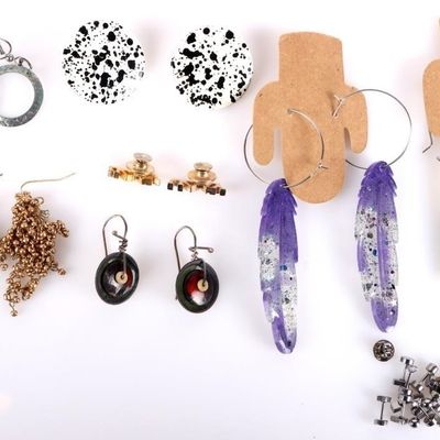 STUD, PIN, & CLIP-ON LADIES EARRINGS LOT OF 15