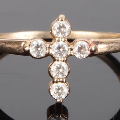 10K YELLOW GOLD CUBIC ZIRCONIUM CROSS LADIES RING