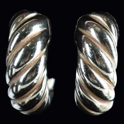 DAVID YURMAN 18K YELLOW GOLD LADIES HOOP EARRINGS