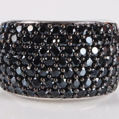 STERLING SILVER BLACK CUBIC ZIRCONIUM LADIES RING
