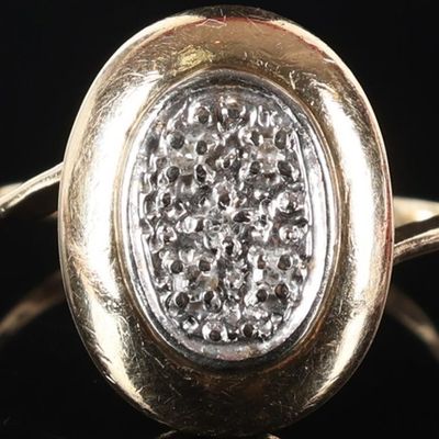 10K YELLOW/WHITE GOLD LADIES RING W/ DIAMONDS