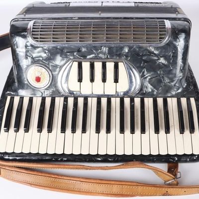 Sale Photo Thumbnail #427: LO DUCA BROS PETIT GRANDE BLACK ACCORDION W/ CASE