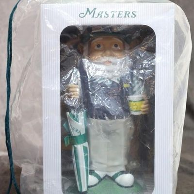Sale Photo Thumbnail #437: 2026 MASTERS FULL SIZE GNOME W/ UMBRELLA IN BOX