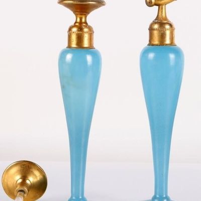 Sale Photo Thumbnail #381: ANTIQUE DEVILBISS BLUE PERFUME ATOMIZER & DROPPER
