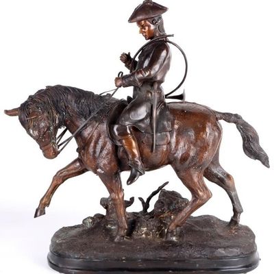 Sale Photo Thumbnail #218: EDWARD BERGE SOLDIER ON HORSEBACK BRONZE STATUE