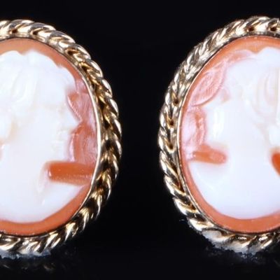 Sale Photo Thumbnail #307: 14K YELLOW GOLD CAMEO PORTRAIT LADIES EARRINGS