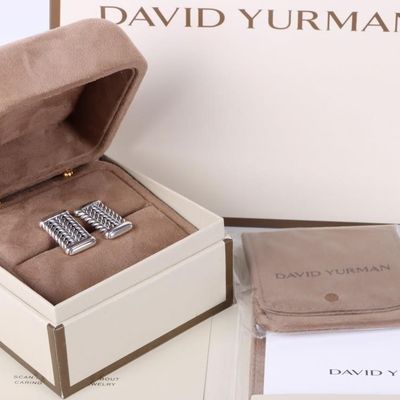 Sale Photo Thumbnail #302: DAVID YURMAN STERLING SILVER CHEVRON CUFFLINKS