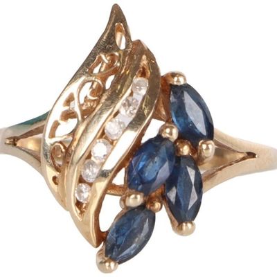 Sale Photo Thumbnail #92: 14K YELLOW GOLD LADIES RING W/ DIAMONDS & TOPAZ